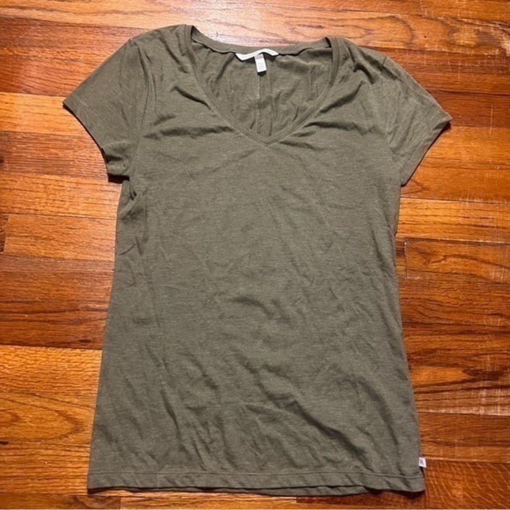 Victoria’s Secret woman’s top